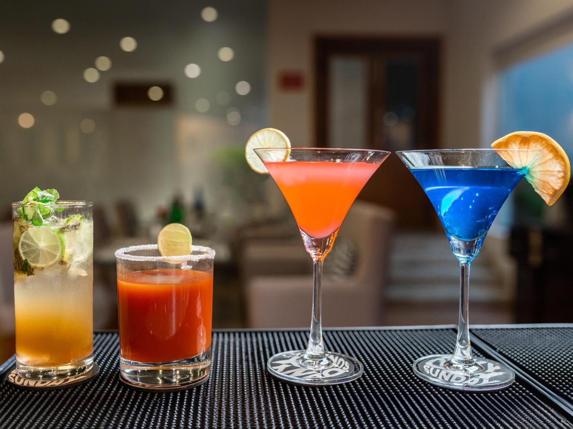 Sunday Hotel Chandigarh Zirakpur Kültér fotó